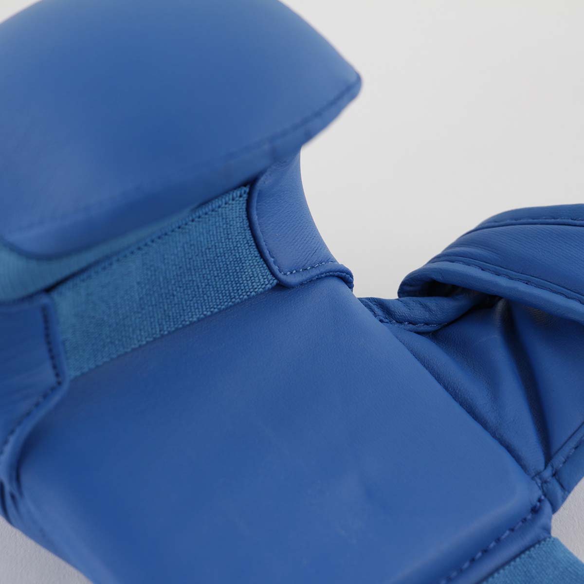 Adidas Karate Mitts WKF Approved-0